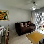 Apartamento Com Otima Localizacao E Terraco Incrivel
